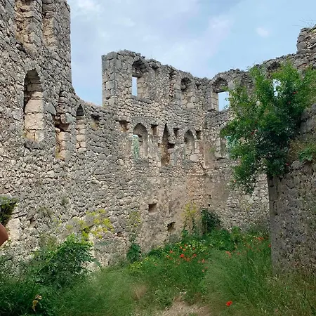 Amra Vikendica Pocitelj